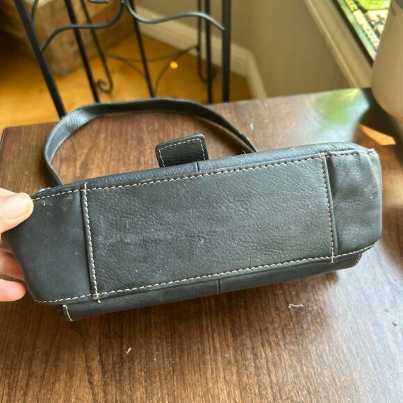 Vintage Fossil small black pebble leather shoulder bag - Picture 6 of 15